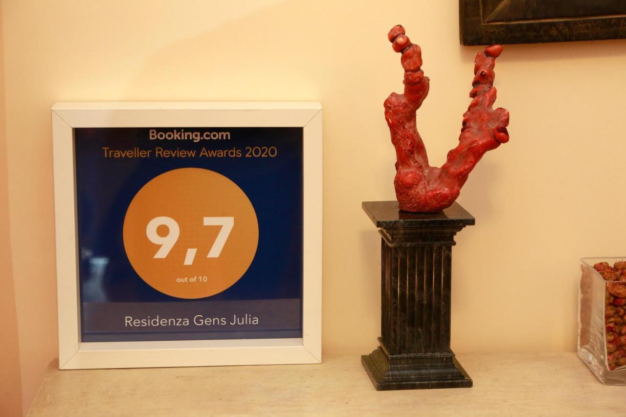 Residenza Gens Julia Bed & Breakfast Rome Exterior photo