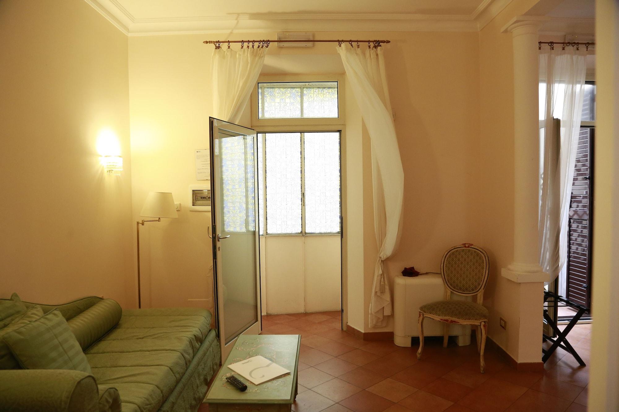 Residenza Gens Julia Bed & Breakfast Rome Exterior photo